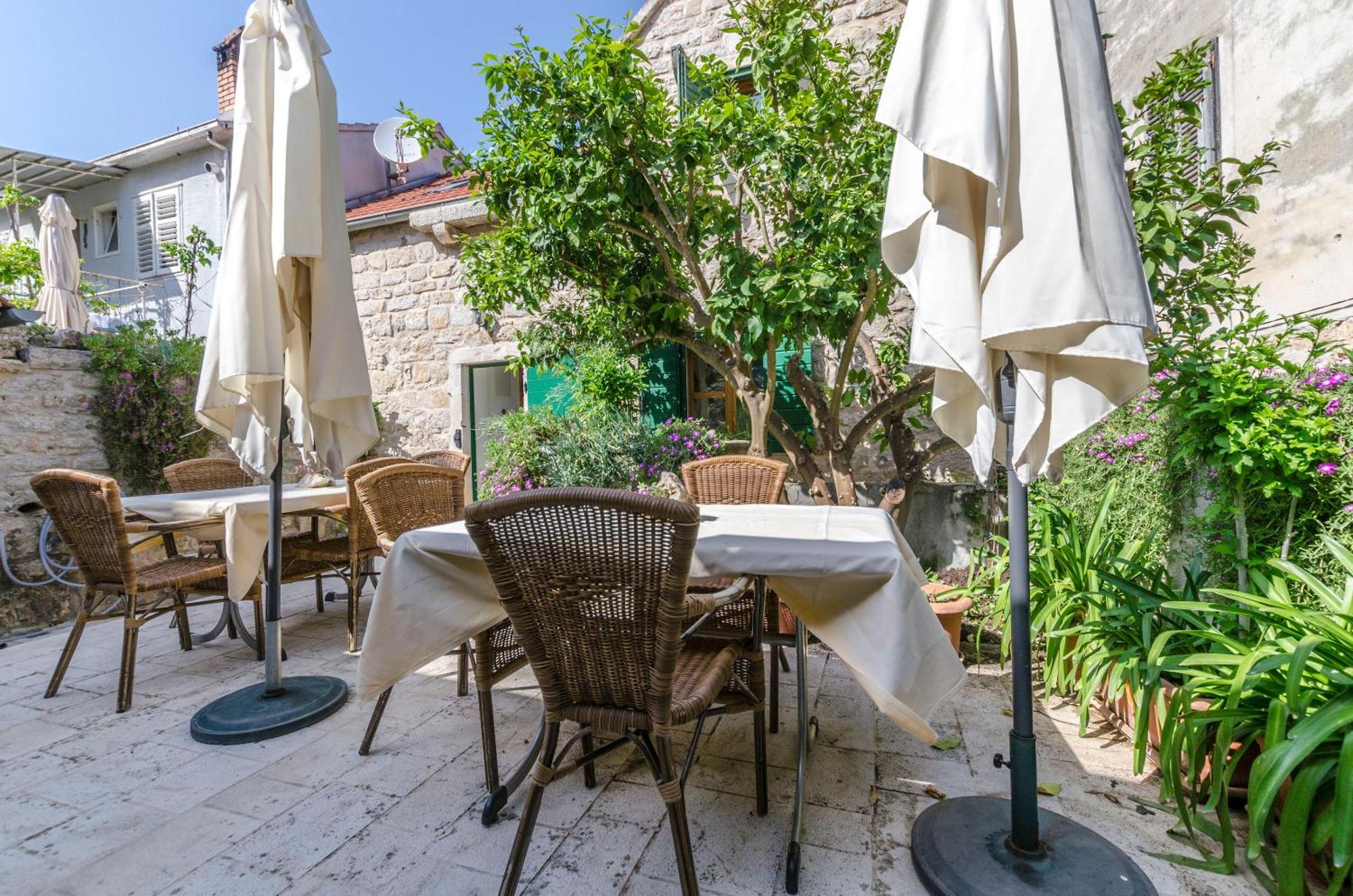 Draga - Traditional & In Center Appartement
